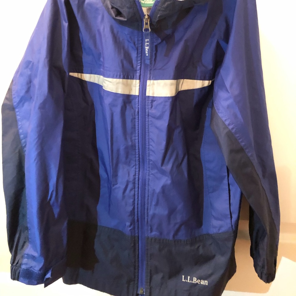 Kids packable rain jacket